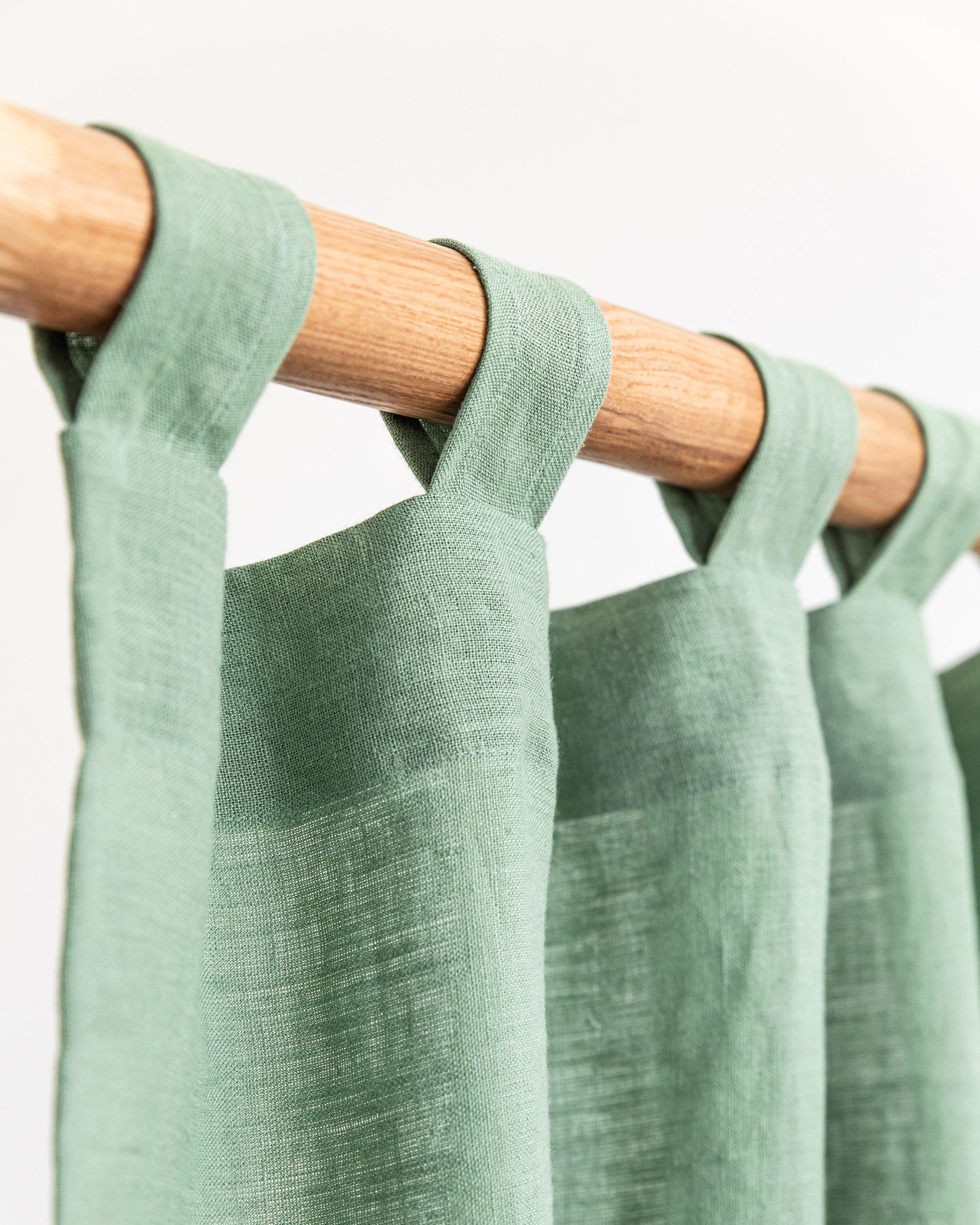 Tab top linen curtain panel (1 pcs) in Matcha green - MagicLinen