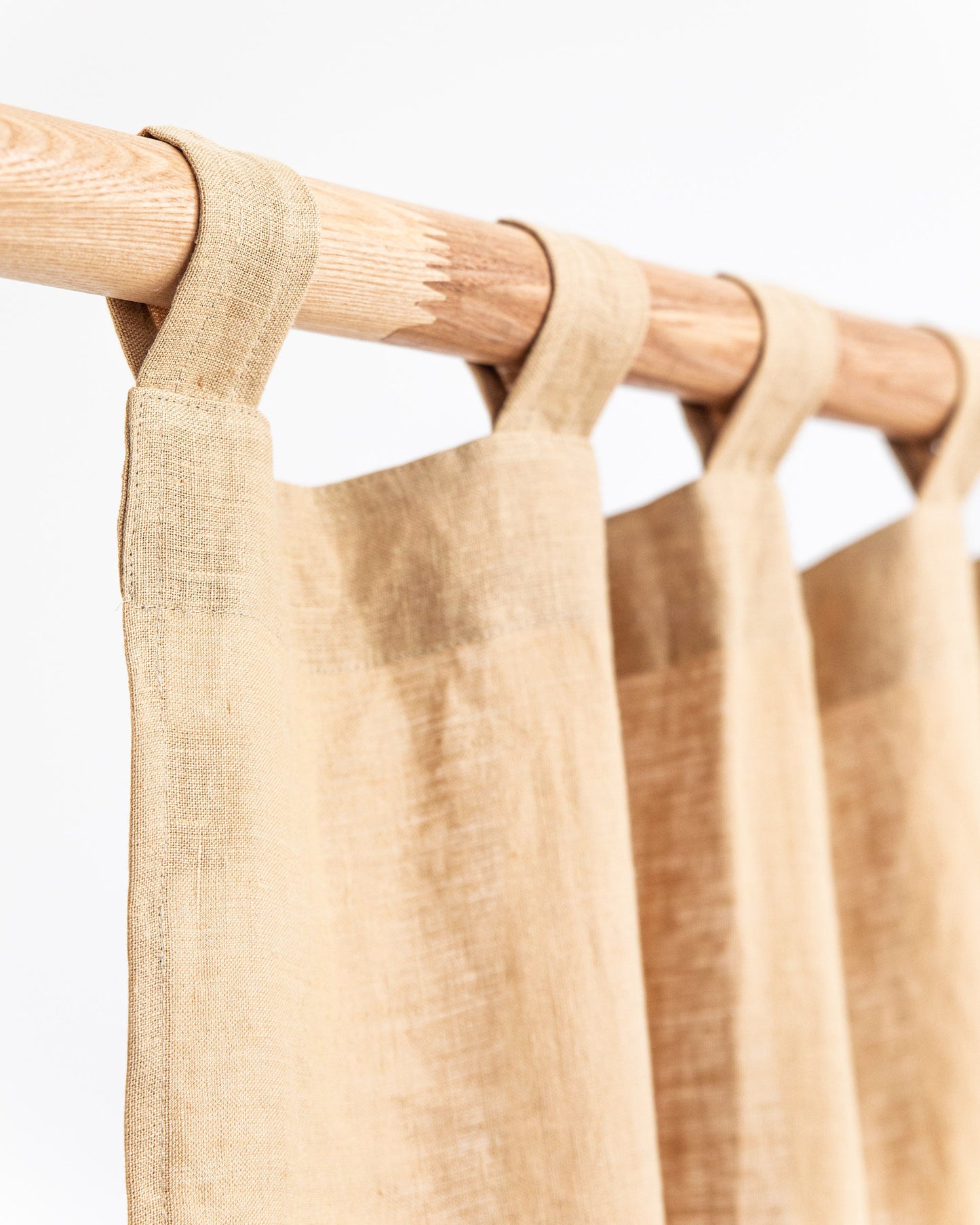 Tab top linen curtain panel (1 pcs) in Sandy beige - MagicLinen