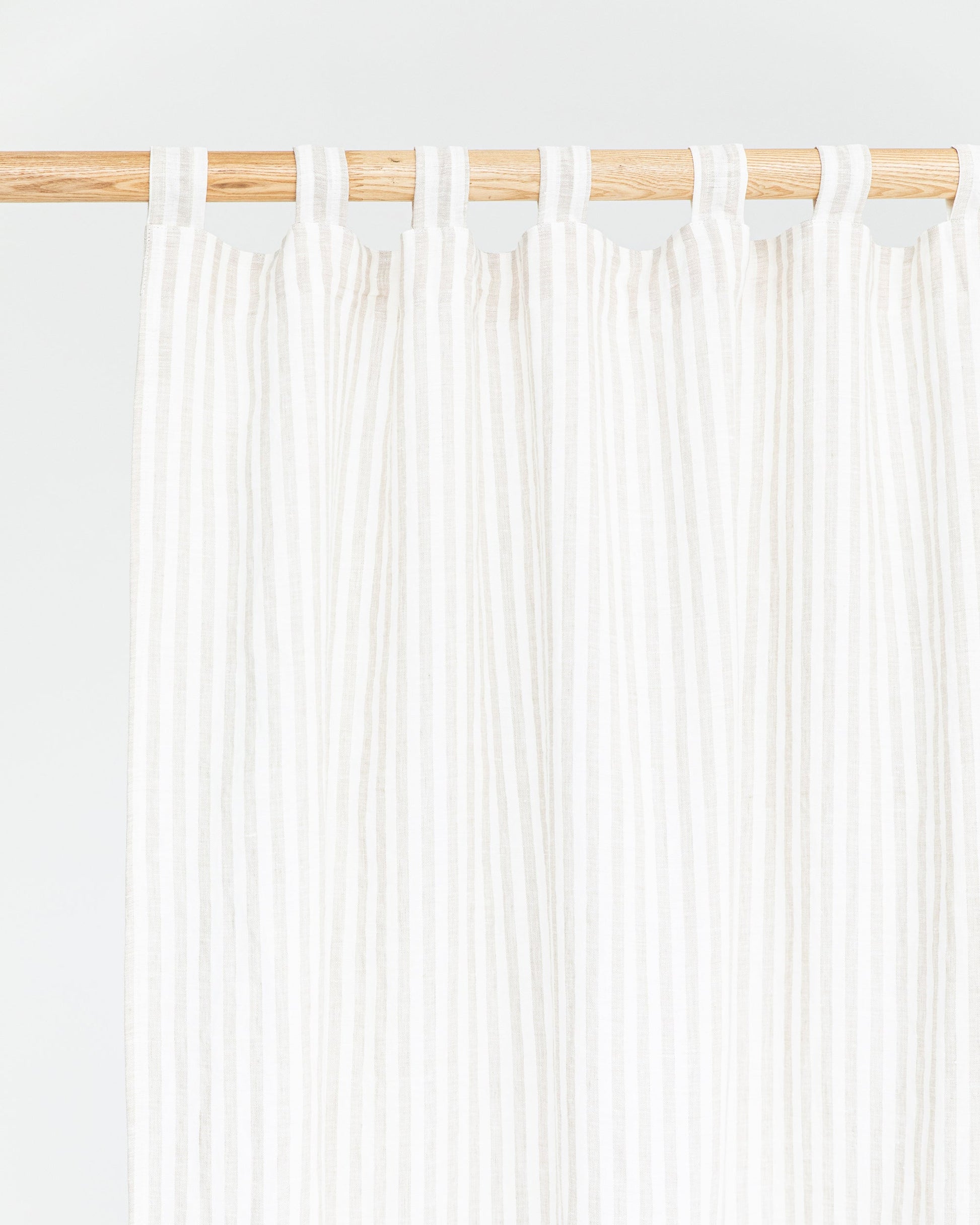 Tab top linen curtain panel (1 pcs) in Striped in natural - MagicLinen
