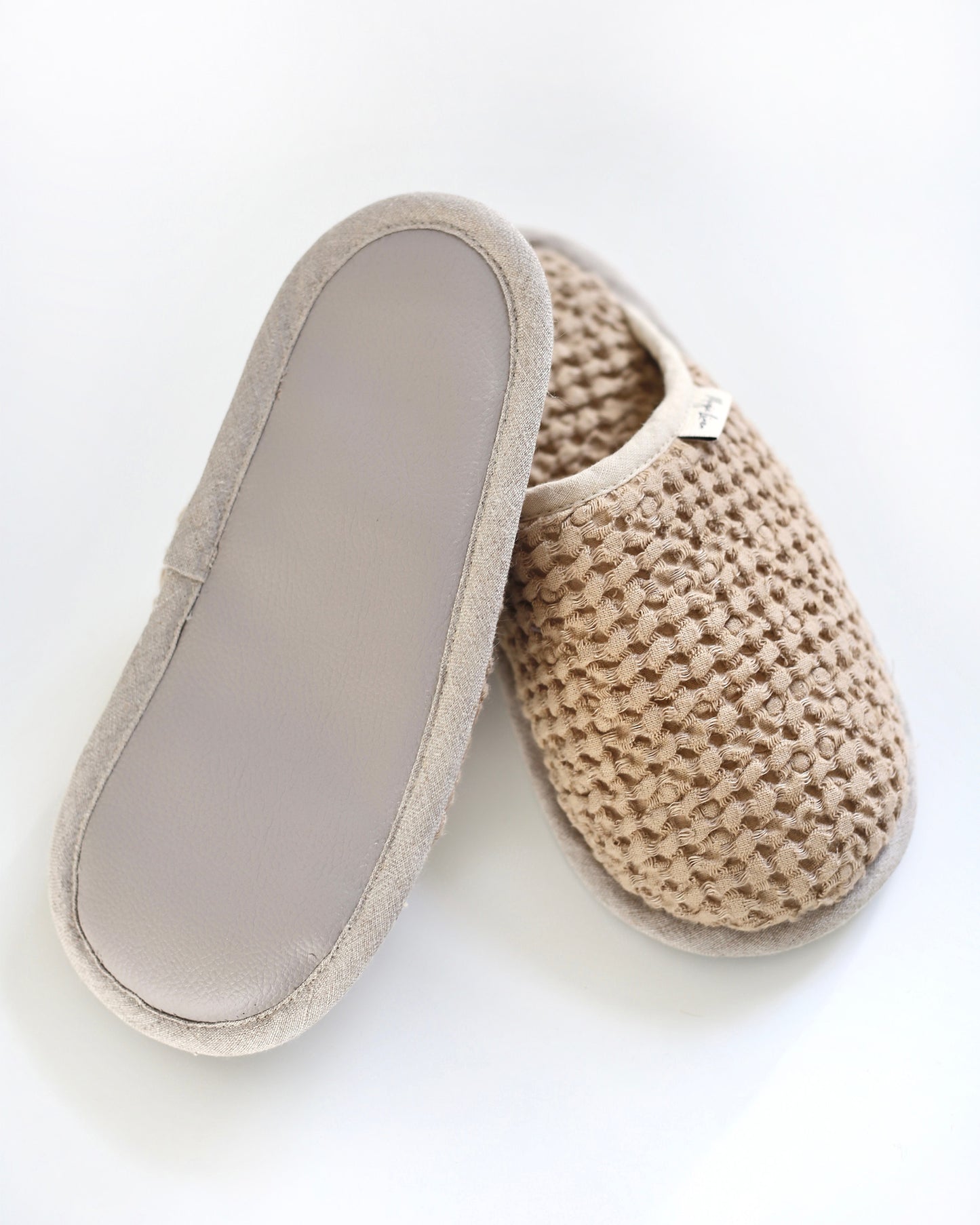 Waffle linen slippers - MagicLinen