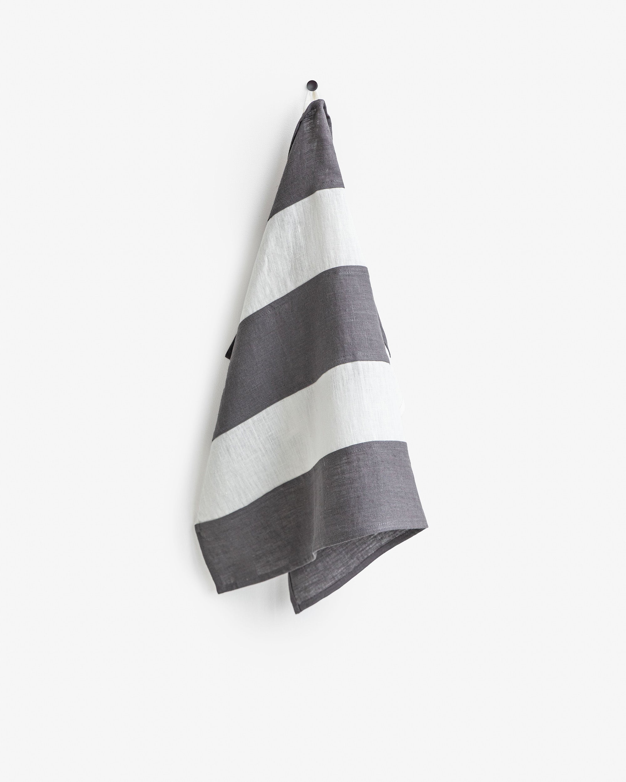 http://magiclinen.com/cdn/shop/products/zero-waste-striped-linen-tea-towel-charcoal-gray-1.jpg?v=1674650765