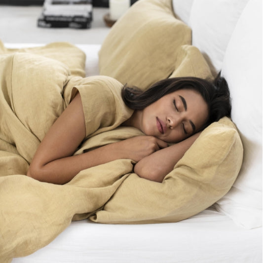 Sleeping Your Way to Beautiful Skin: Linen Pillowcase Benefits