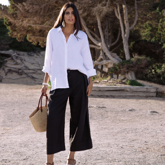 Black Linen Pants Outfit Ideas for Every Season & Style
