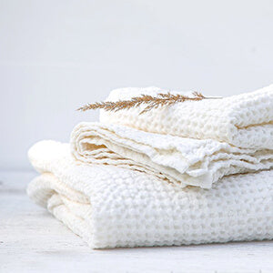 Choosing the Best Towels: Reasons We Love the Waffle Weave