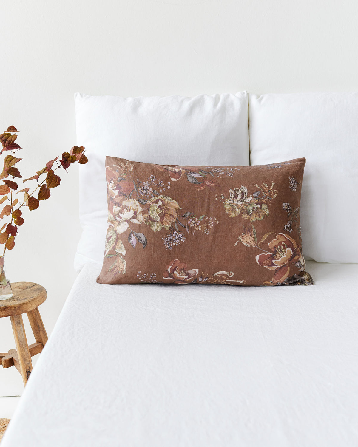 Heritage garden print linen pillowcase