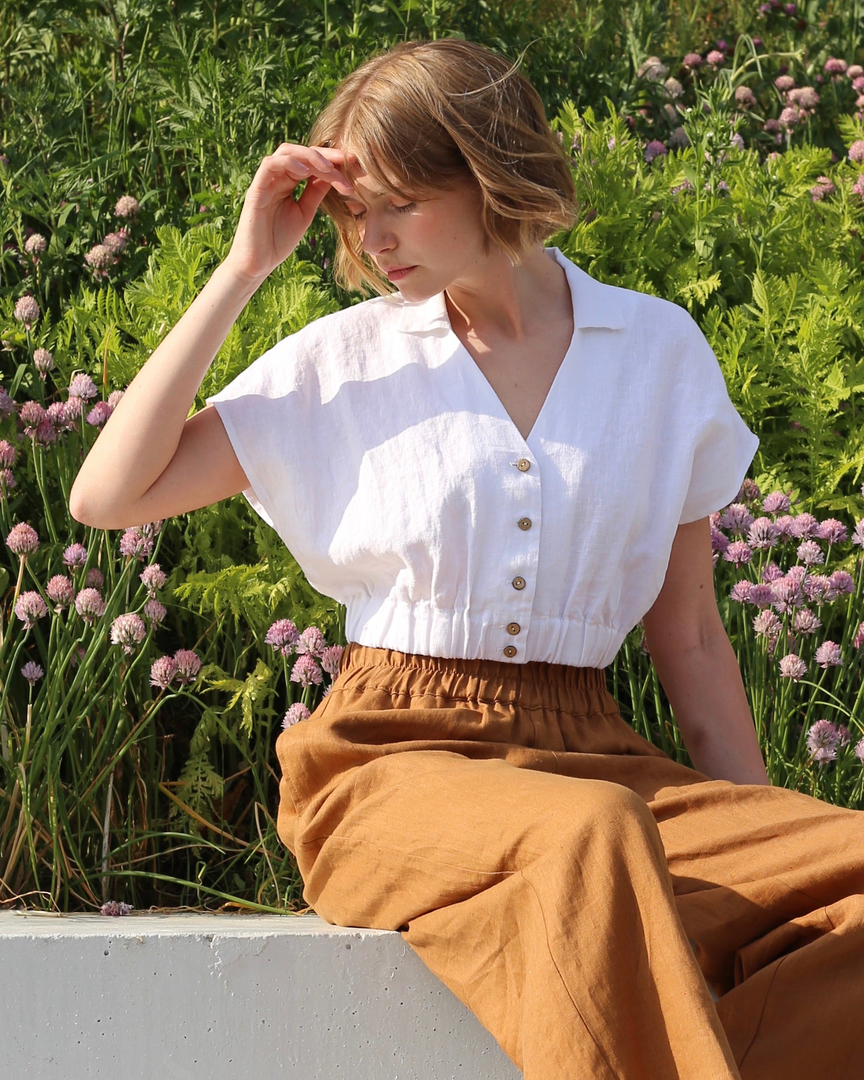 Linen crop top HAVASU in White - MagicLinen