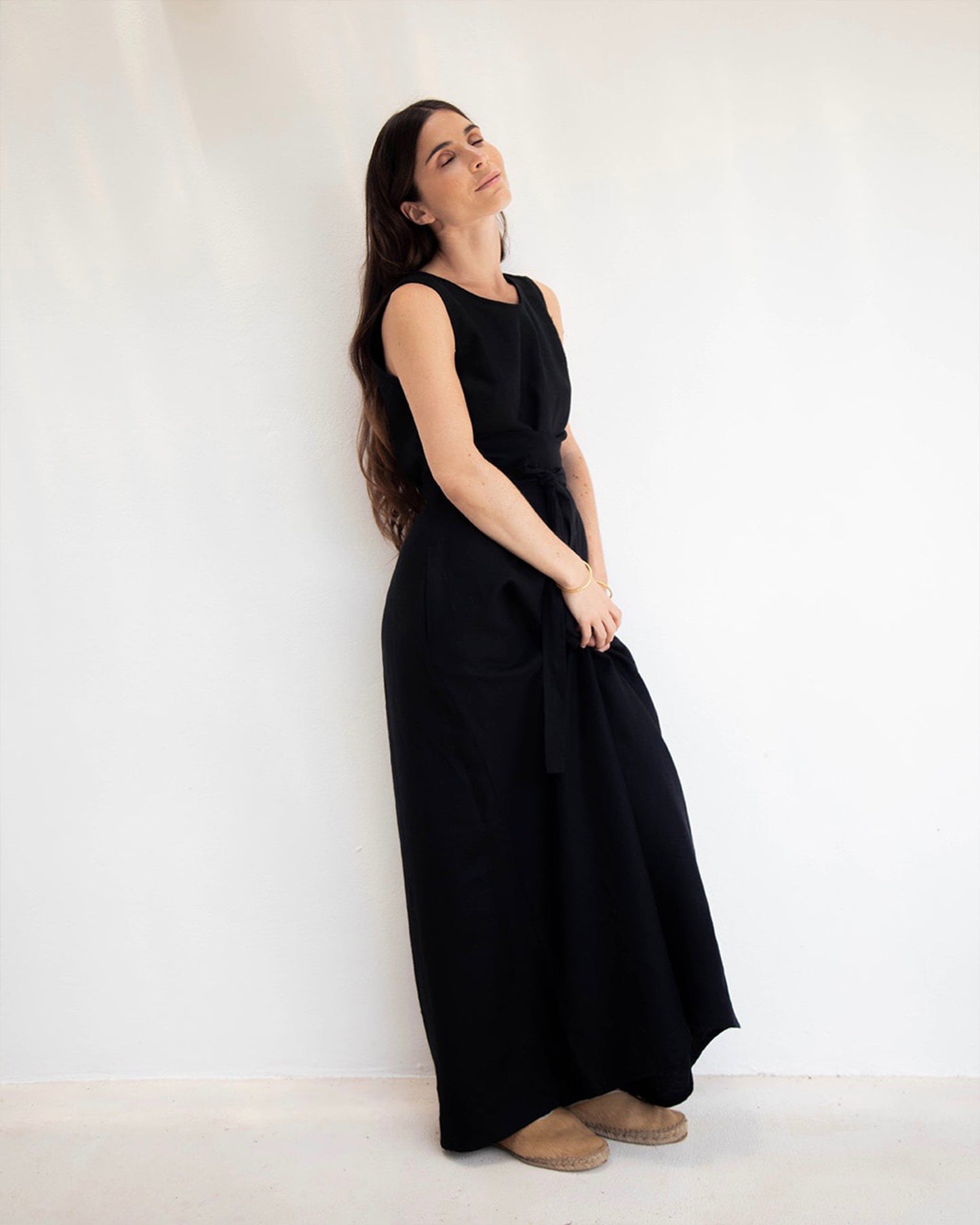 Long linen dress BORACAY in Black - MagicLinen