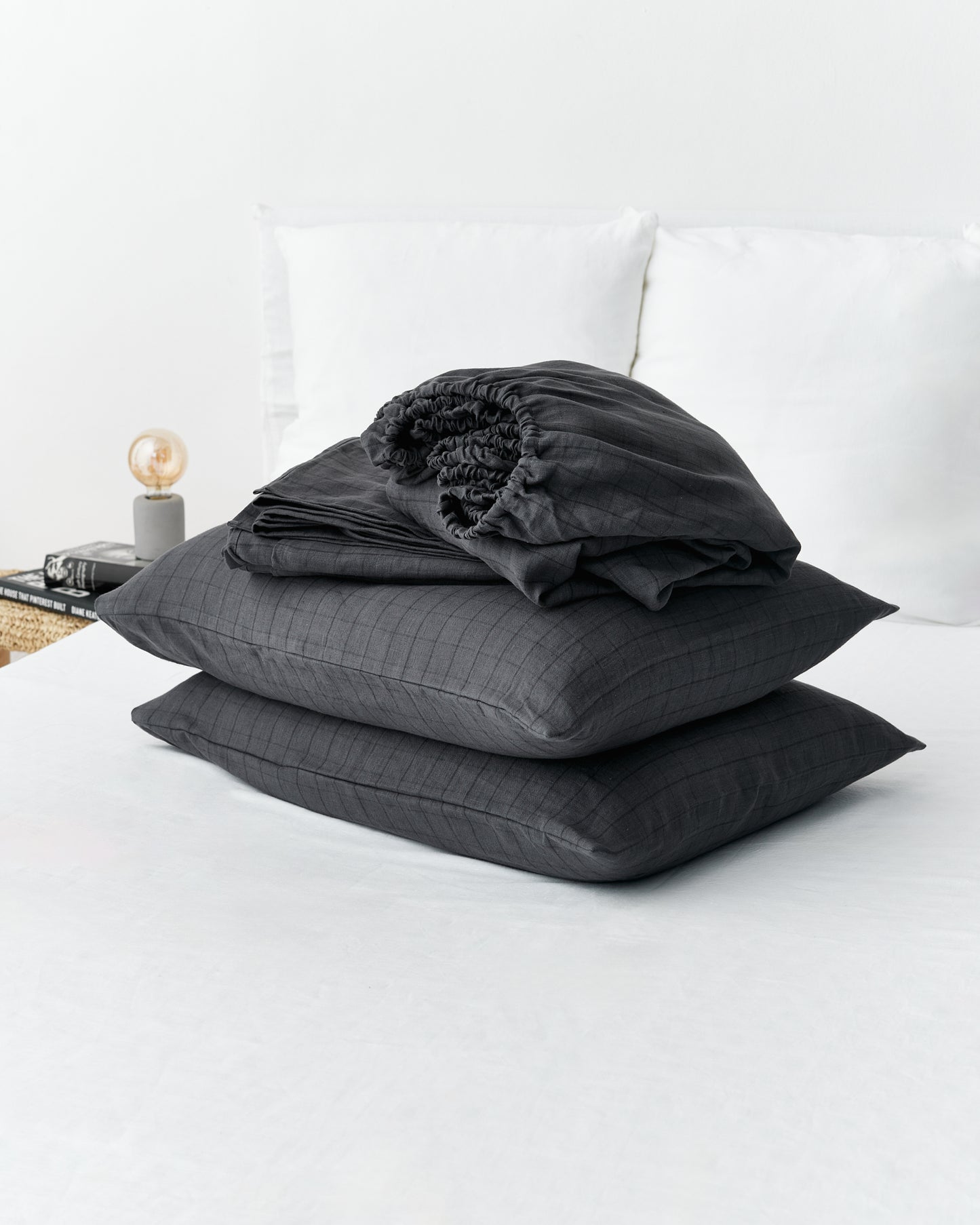 Charcoal windowpane Linen Sheet Set | MagicLinen