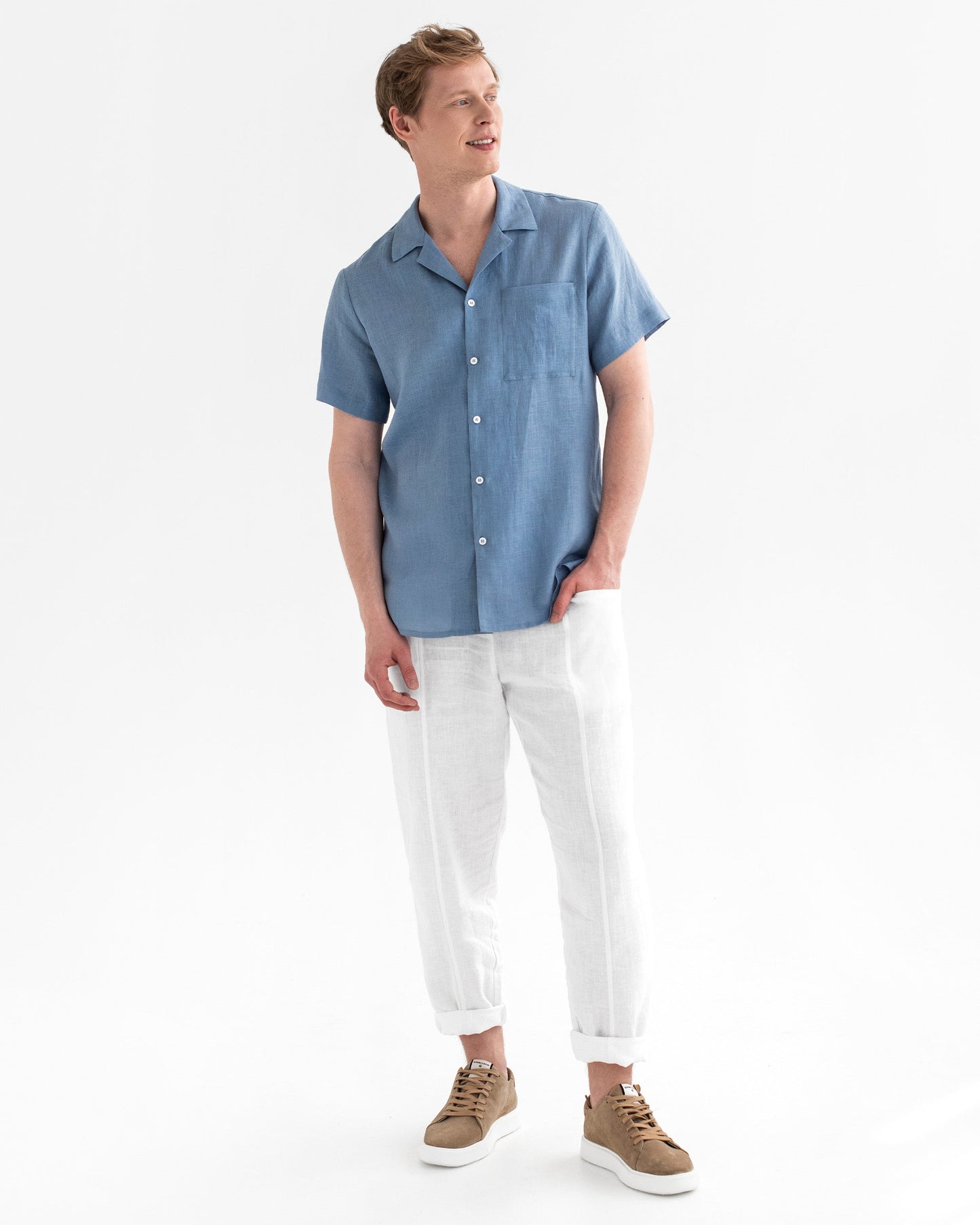 Short-sleeved breezy men's linen shirt HAWI in Ocean blue - MagicLinen