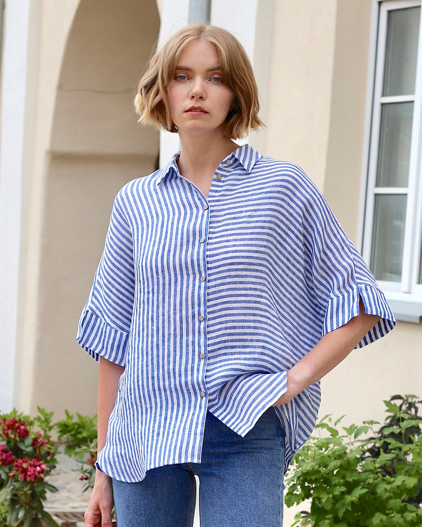 Short-sleeved linen top CABRERA in Cobalt blue stripes - MagicLinen