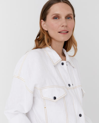 Cropped linen jacket LEURA in White - MagicLinen modelBoxOn