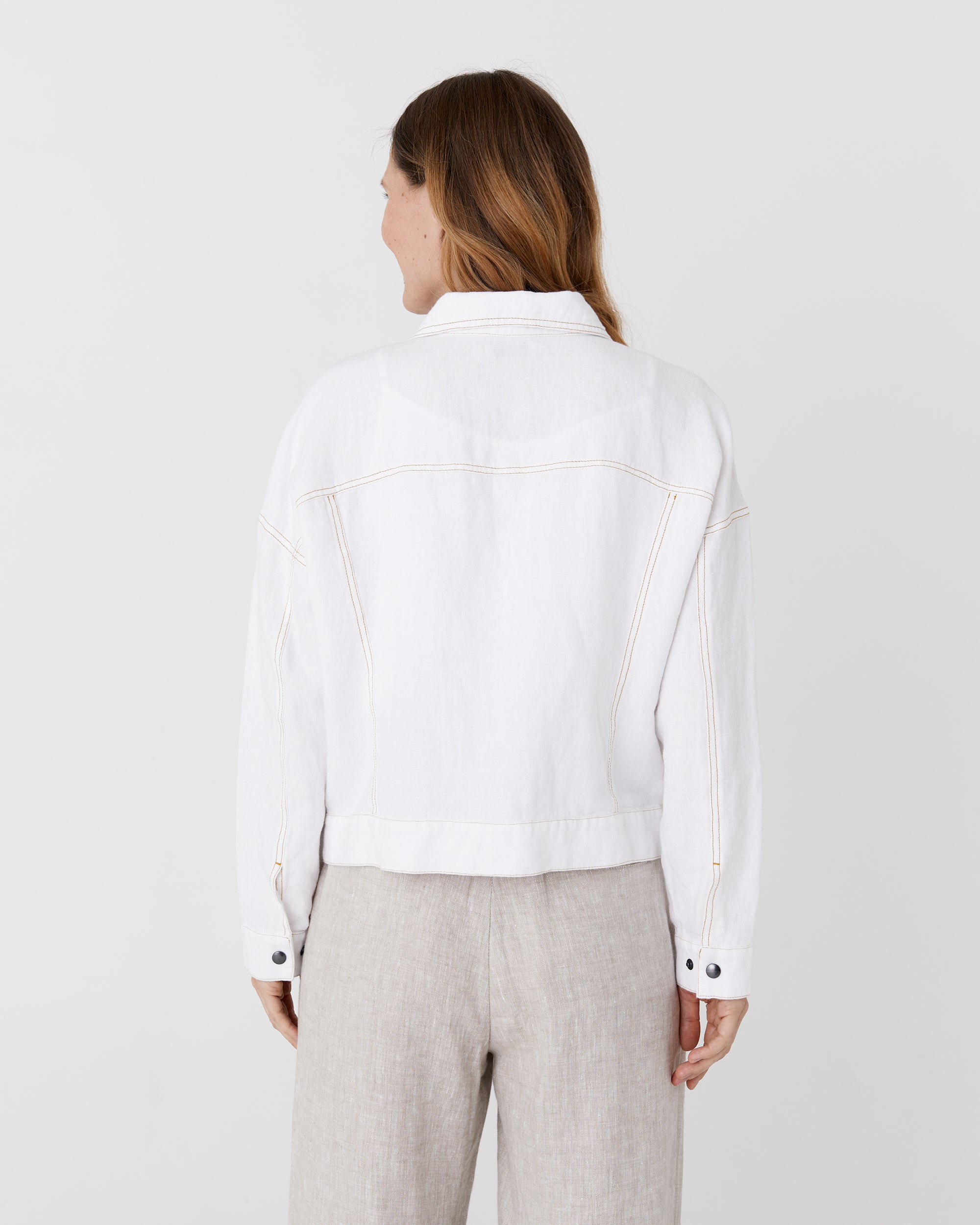 Cropped linen jacket LEURA in White | MagicLinen