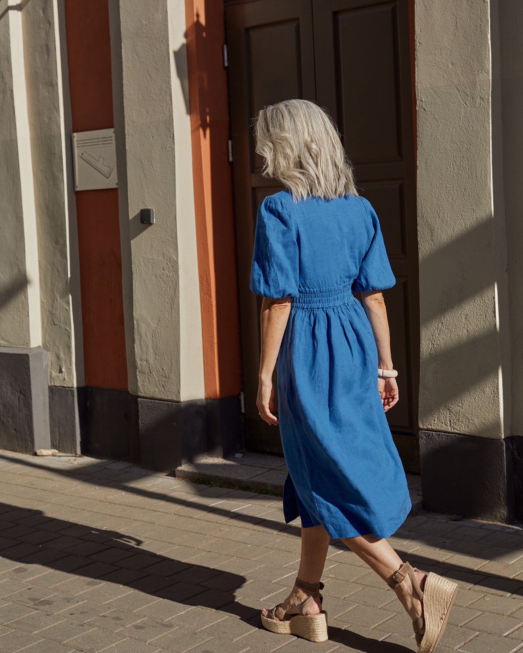 Midi linen dress MODICA in Cobalt blue MagicLinen