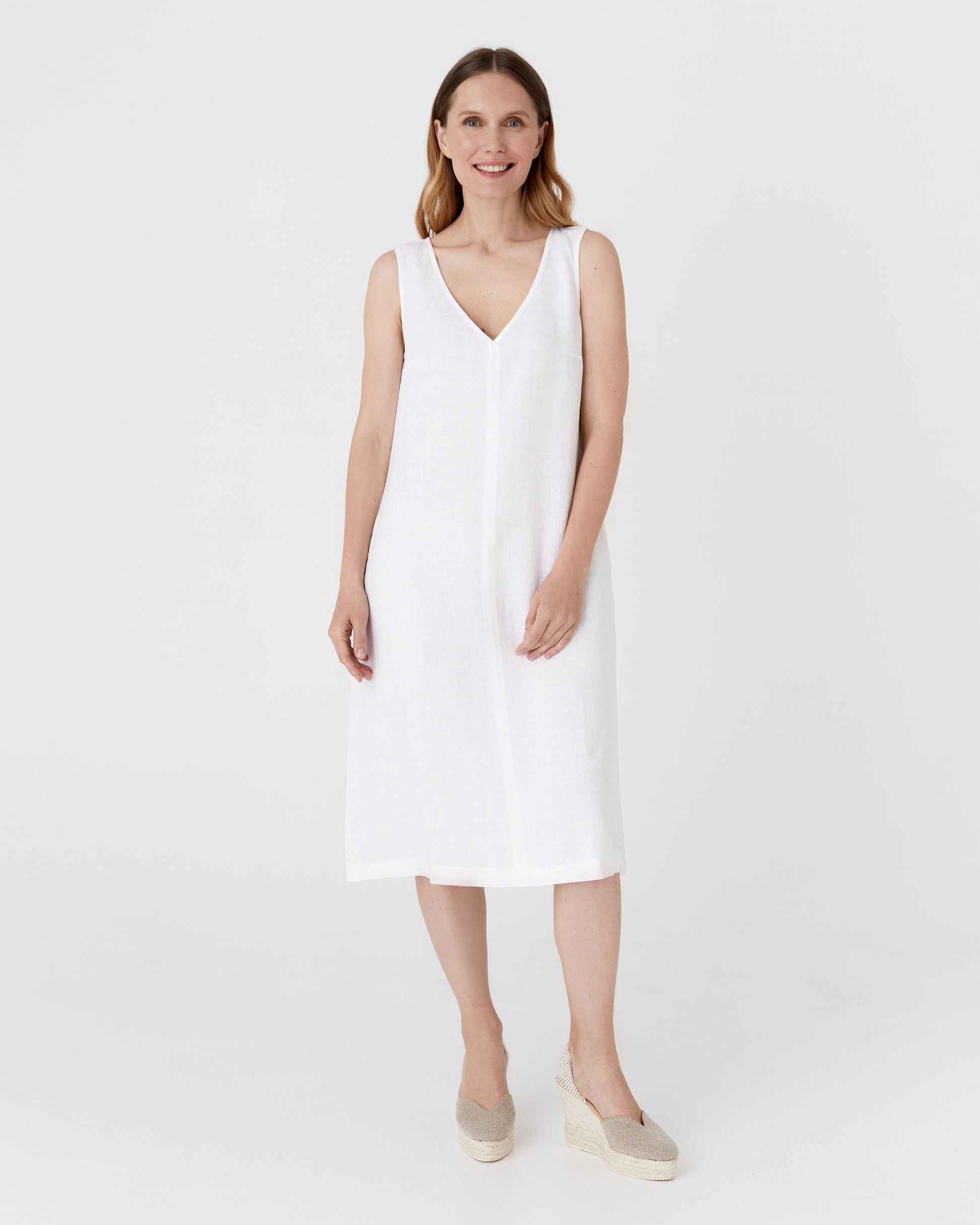Basic linen dress OIA in White | MagicLinen Basic linen dress OIA in White | MagicLinen