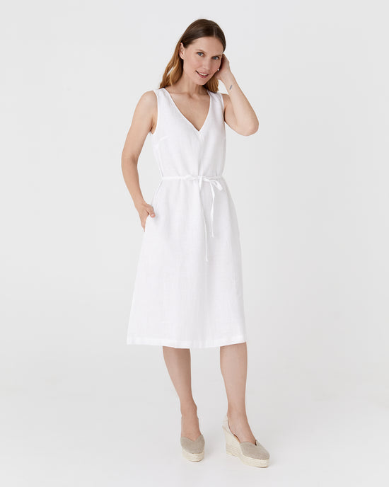 THE BASIC LINEN DRESS