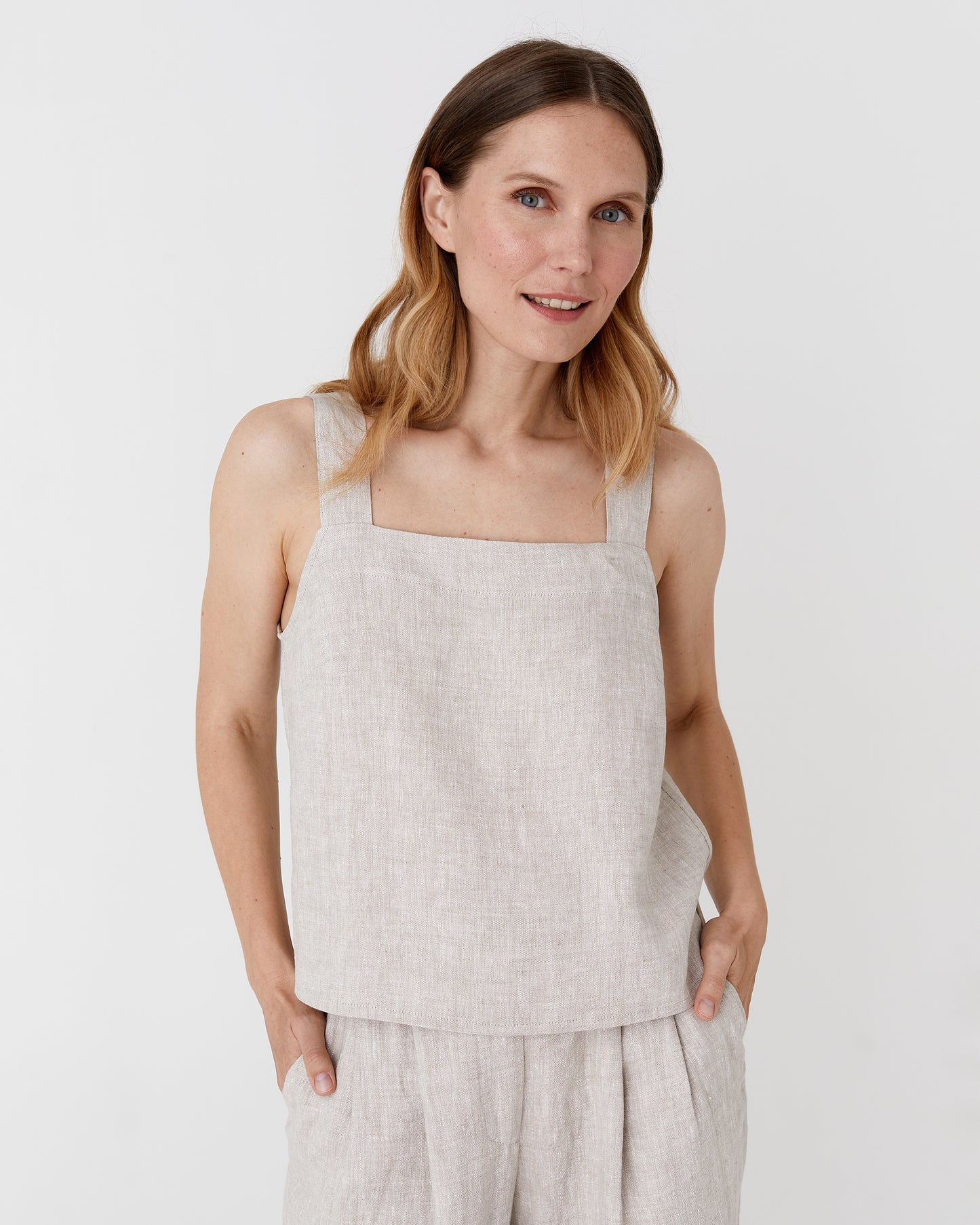 Linen tank top OLINDA in Natural melange - MagicLinen modelBoxOn