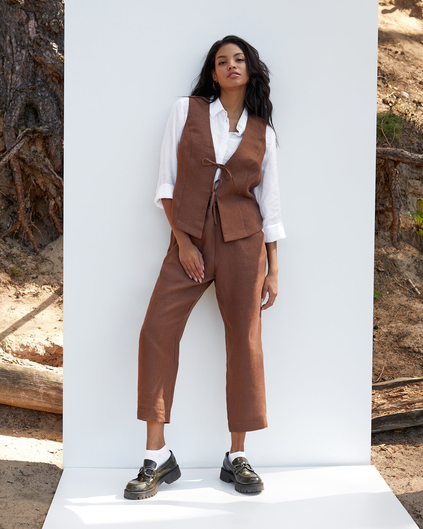 Linen vest with ties SEDILO in Cacao brown | MagicLinen