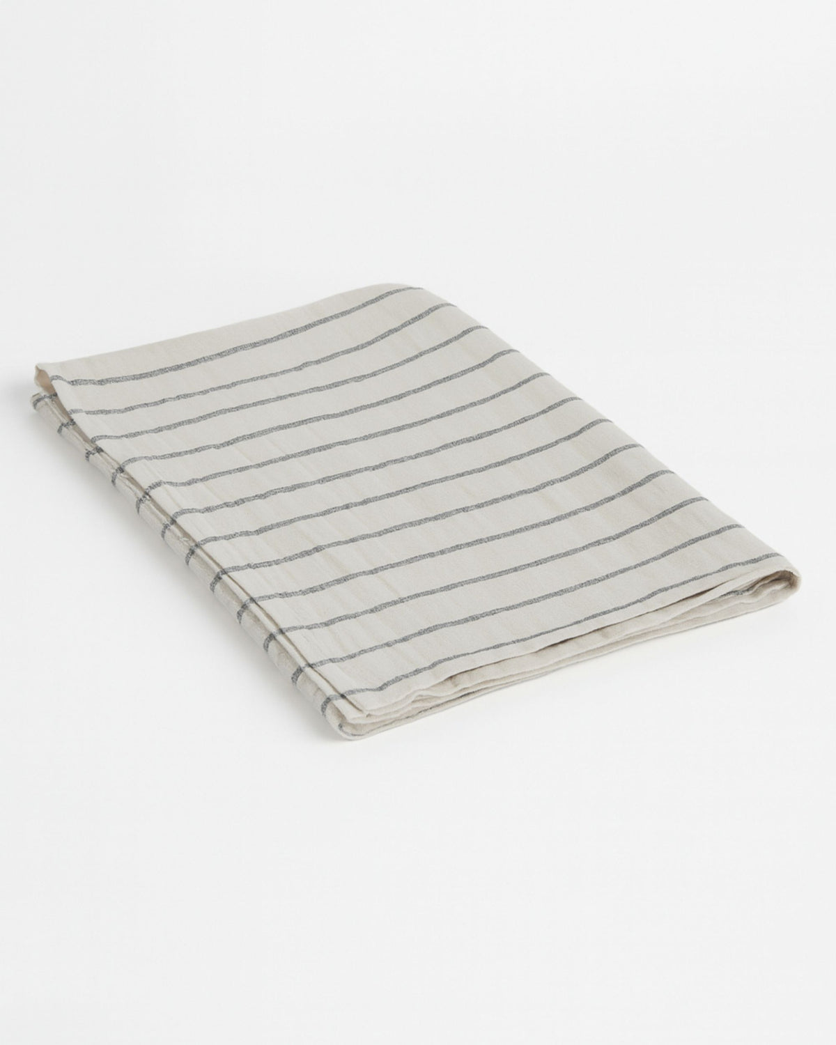 Linen beach towel Subtle lines