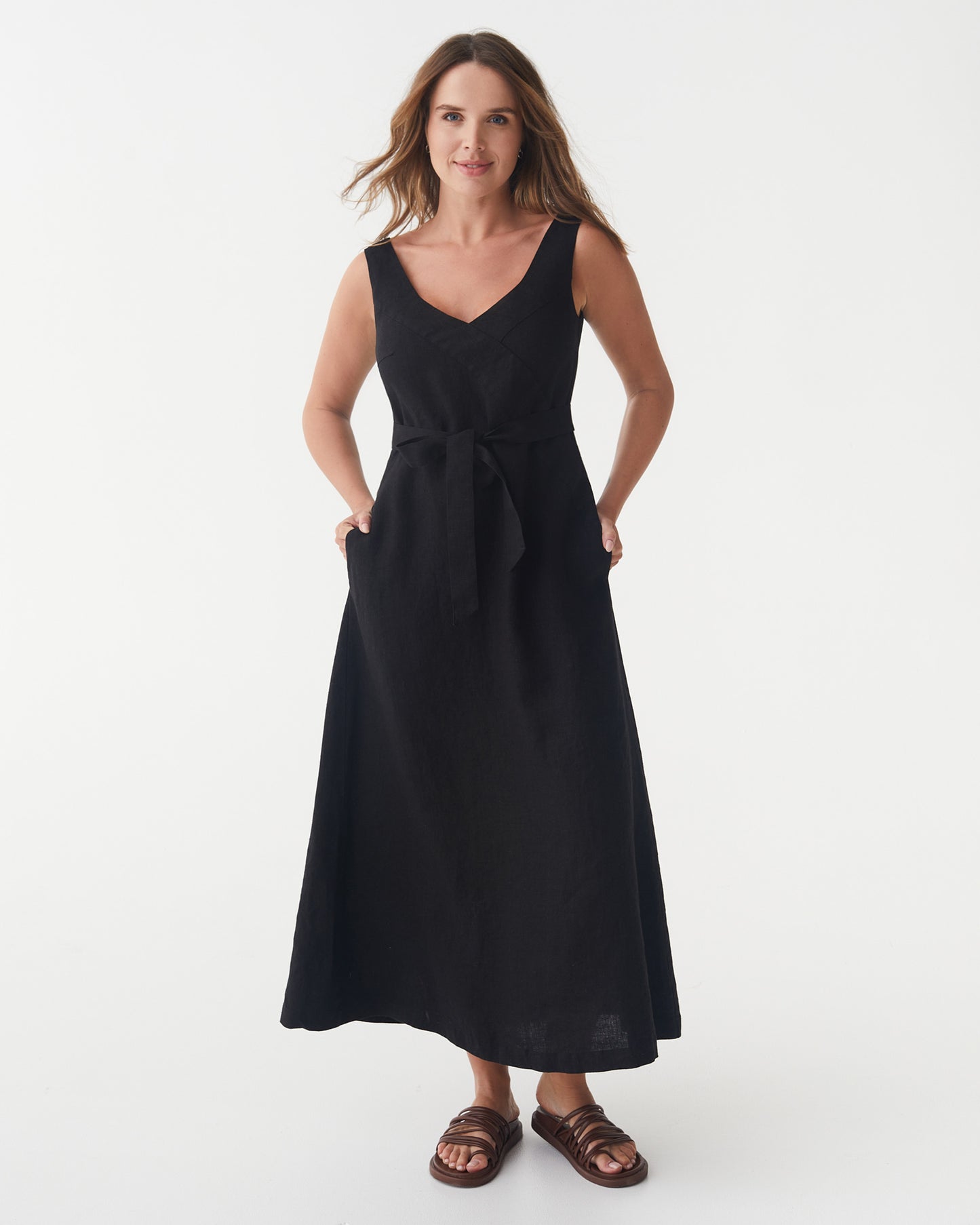 A-line Linen Dress CHILOE in Black | MagicLinen