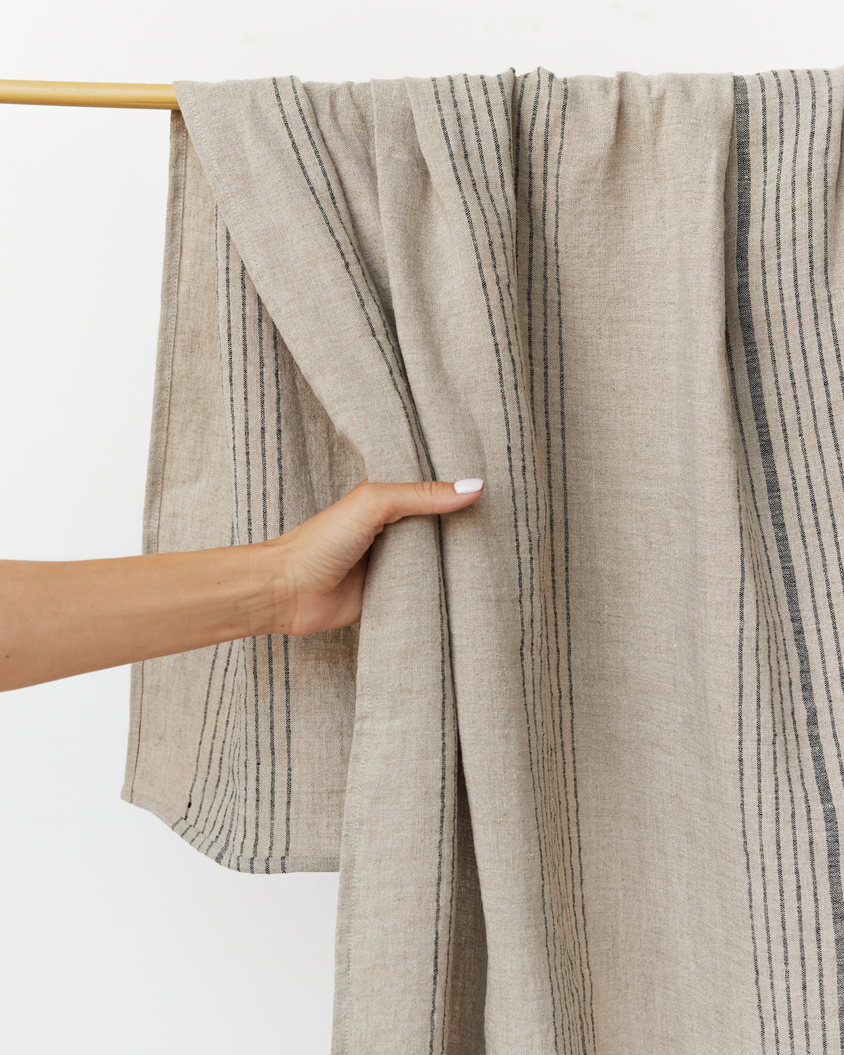 Linen bath sheet in Artisan stripe
