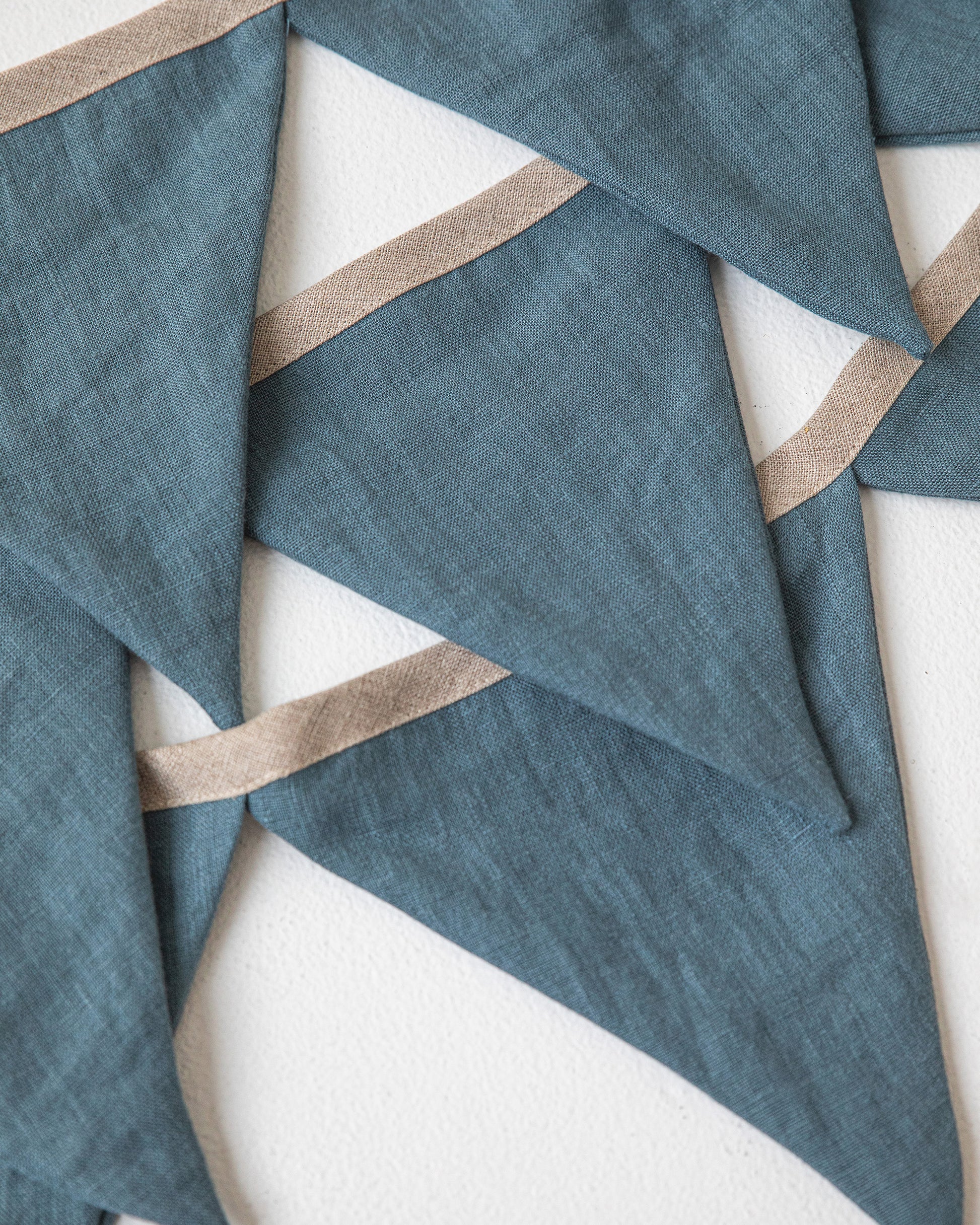 Linen bunting in Gray Blue - MagicLinen