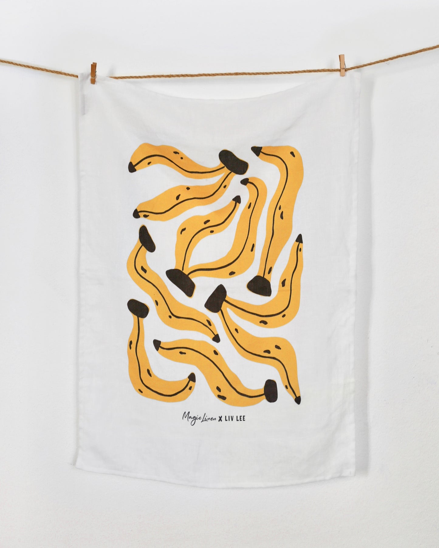 Linen tea towel in Banana print - MagicLinen