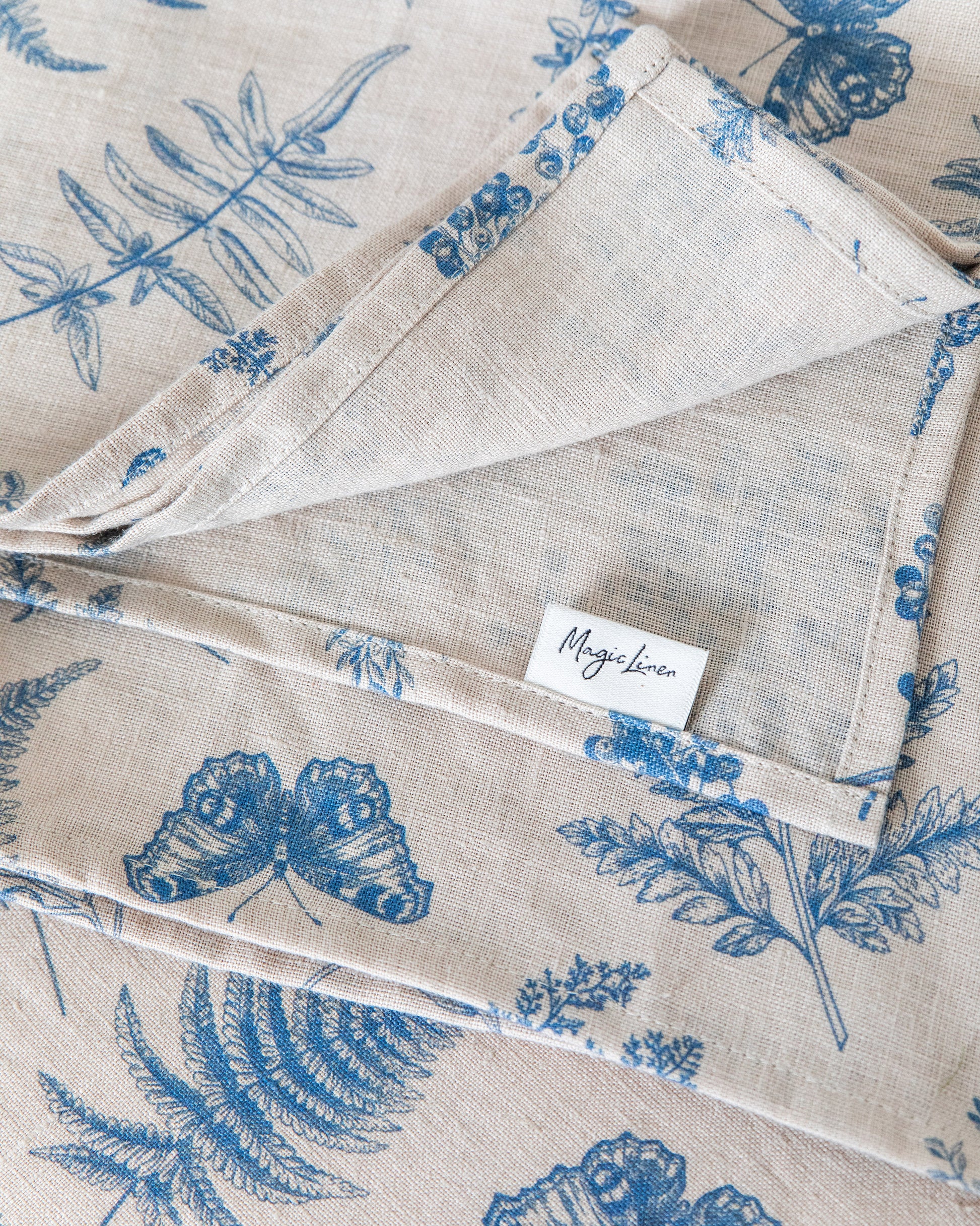 Blue fern print Linen Napkin Set | MagicLinen