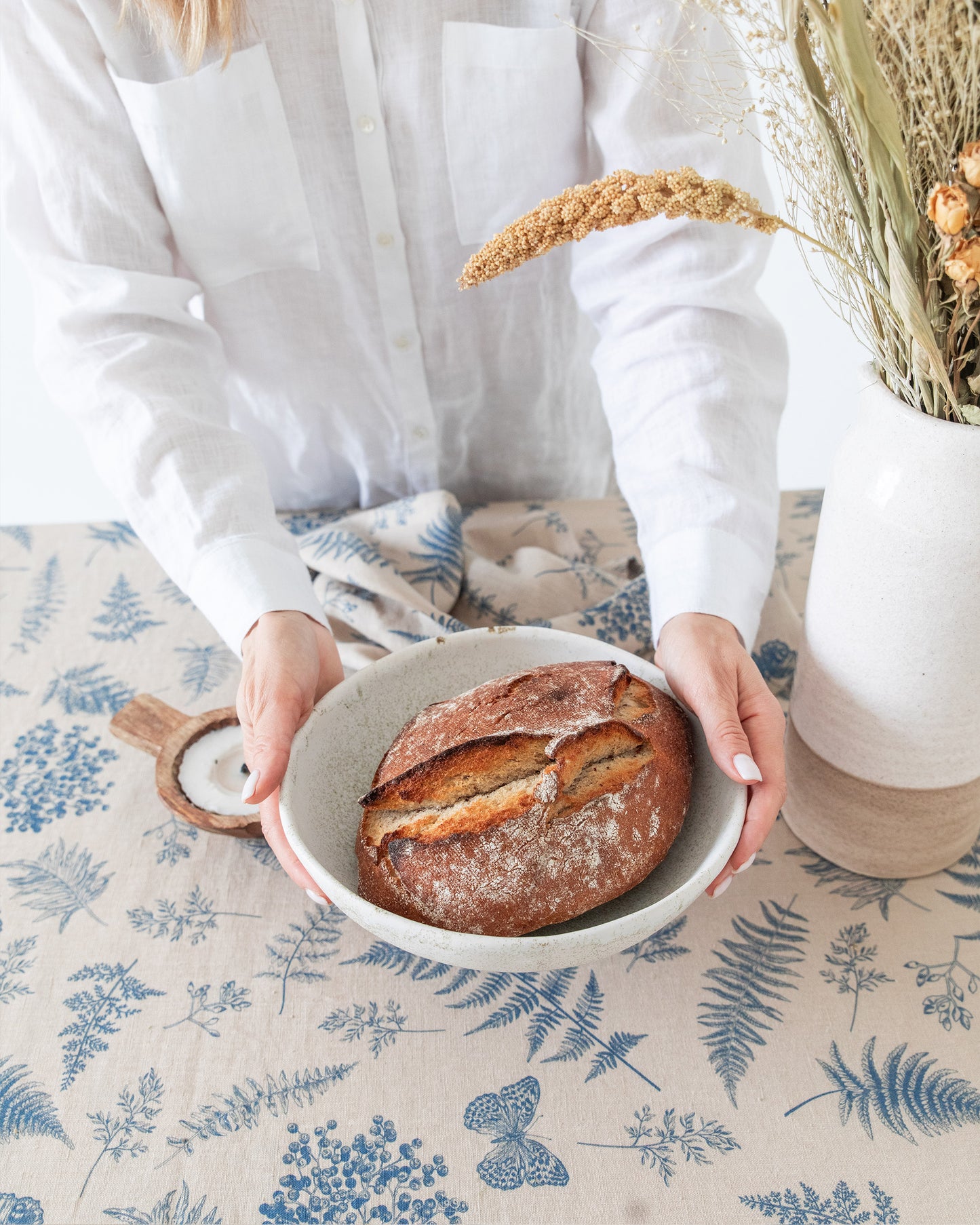 Blue fern print linen tablecloth | MagicLinen