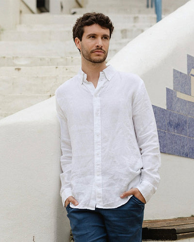 MagicLinen White Men’s Linen Shirt BOSTON, 100% European flax linen 160 gsm modelBoxOn2