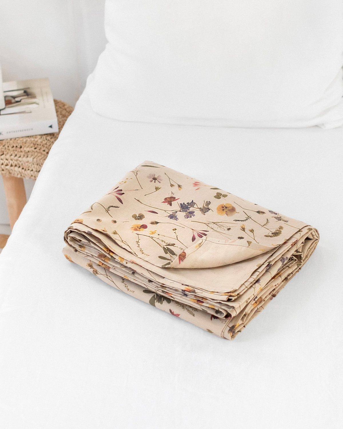 Botanical print linen flat sheet