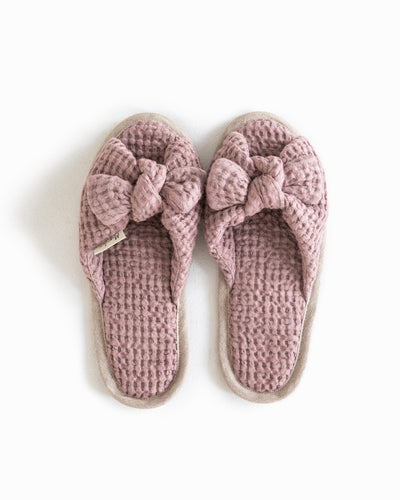 Bow tie waffle linen unisex slippers | Unisex | MagicLinen