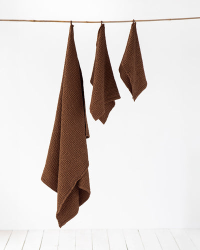 Chocolate brown Linen Towel | MagicLinen