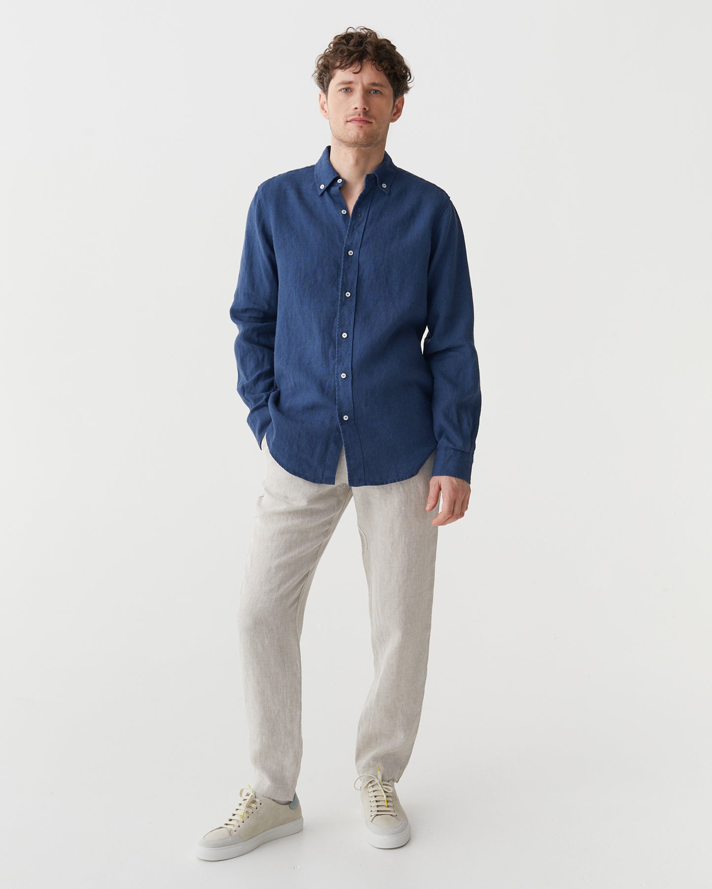 Classic men's linen shirt SINTRA in Deep navy blue | MagicLinen