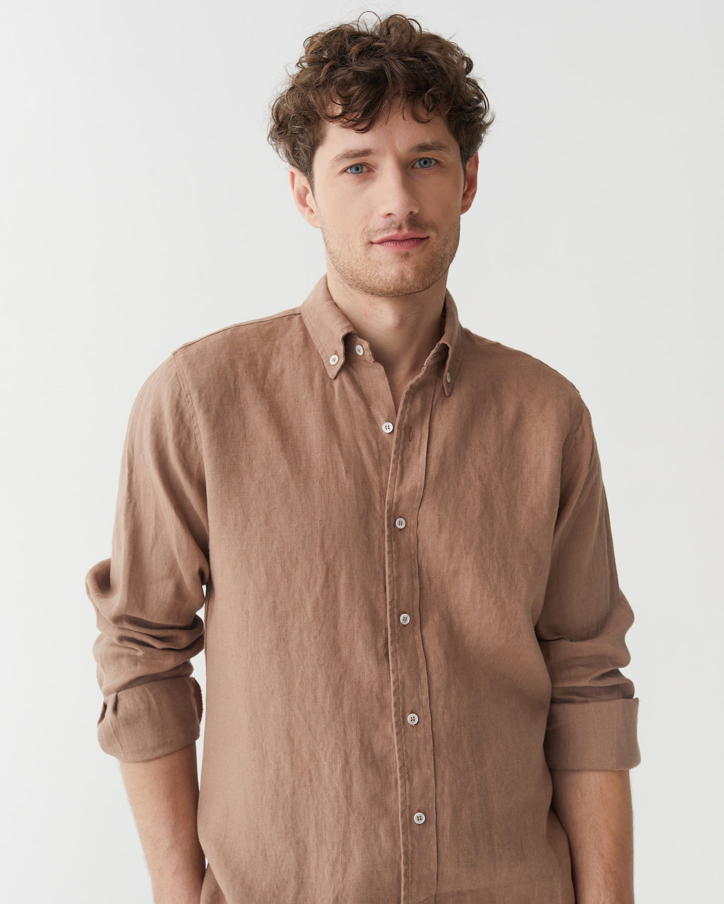 Classic men's linen shirt SINTRA in Pastel brown | MagicLinen