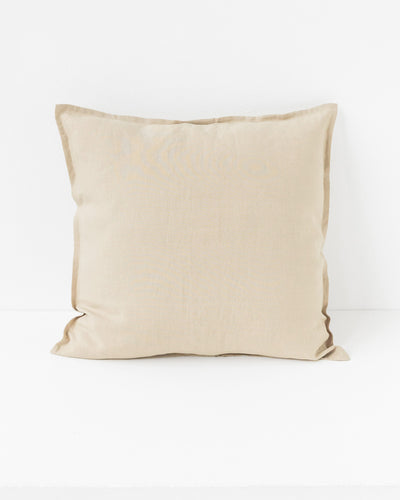 Deco pillow cover with buttons in Natural linen | MagicLinen