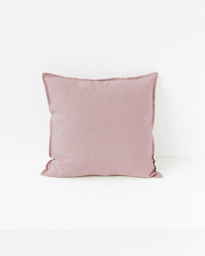 Deco pillow cover with buttons in Woodrose | MagicLinen