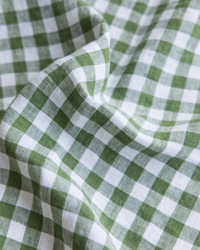 Round linen tablecloth in Forest green gingham - MagicLinen
