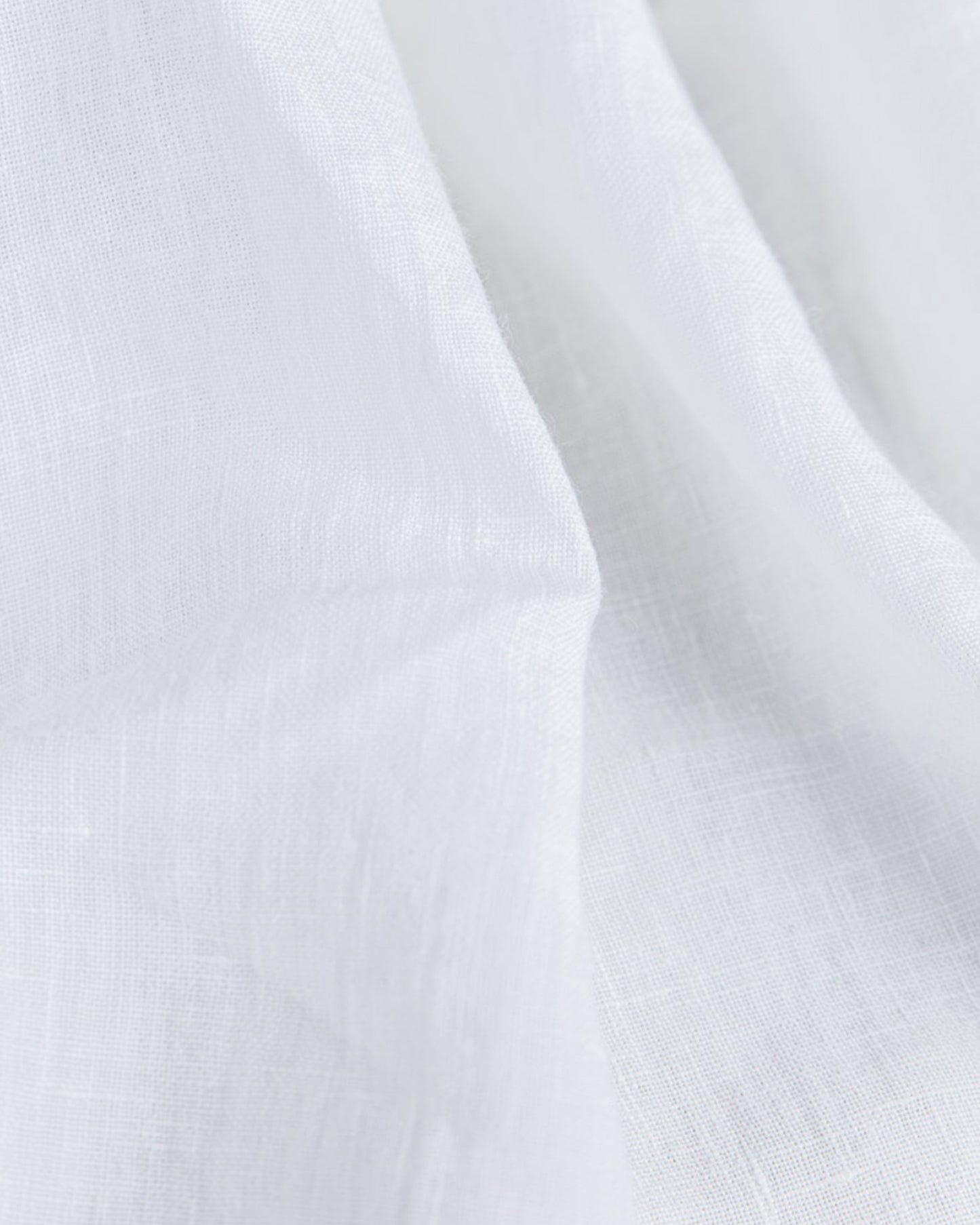Linen pillowcase with ribbon ties in White