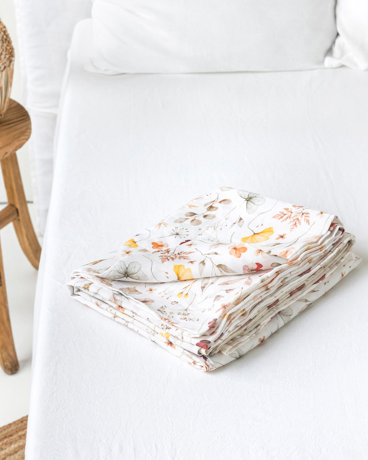 Meadow print linen flat sheet