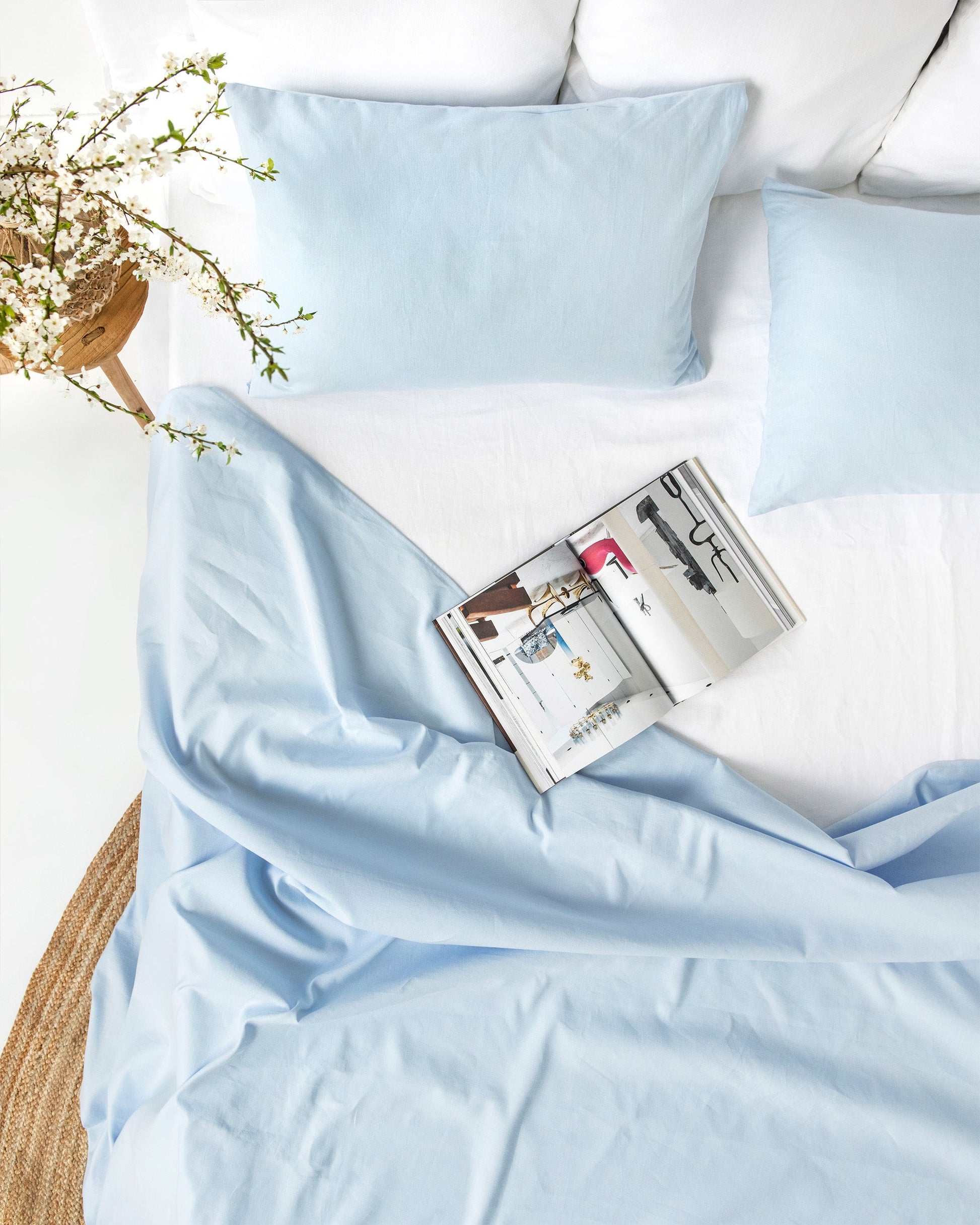 Sky blue linen-cotton pillowcase - MagicLinen