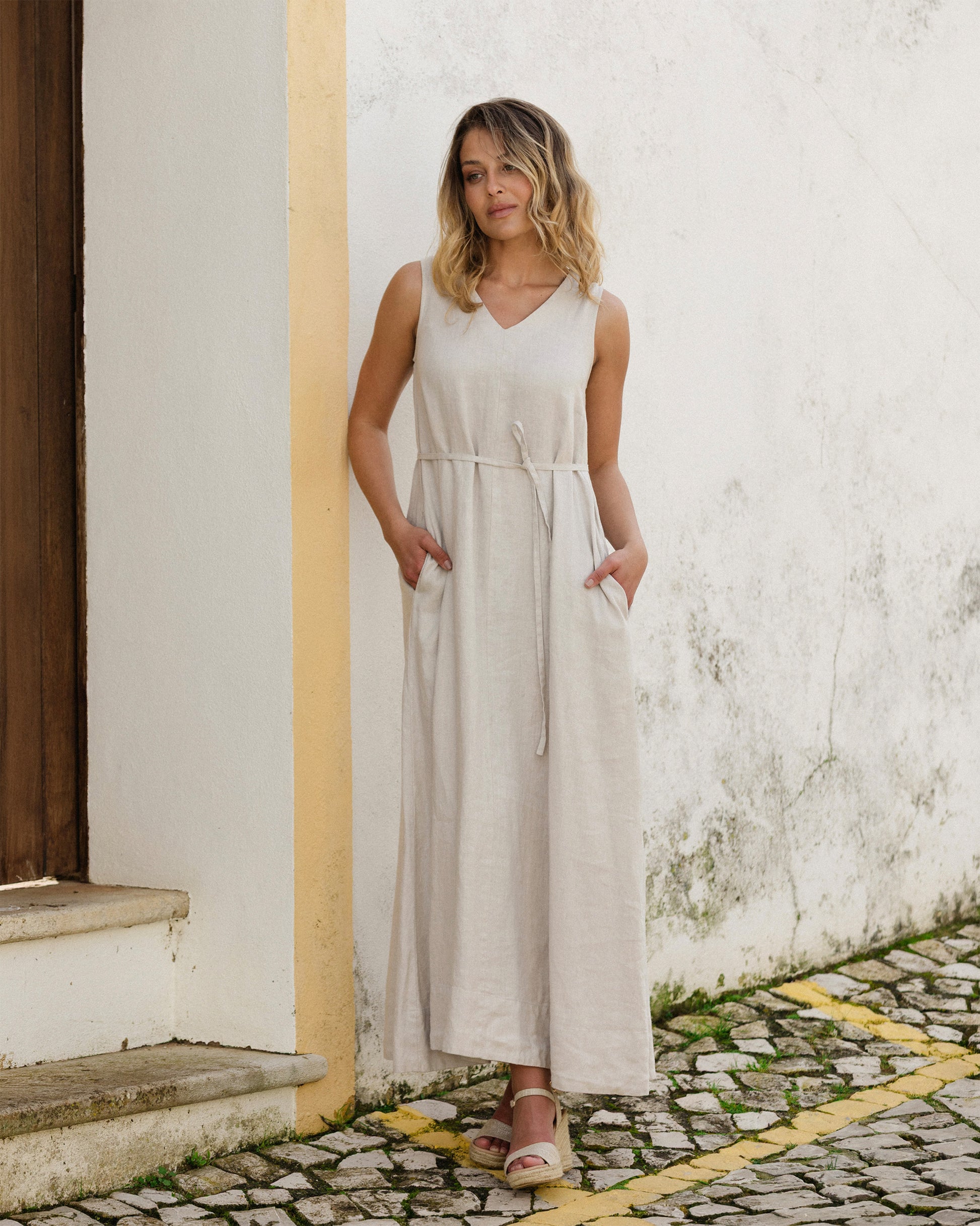 Sleeveless Linen dress FLORENCE in Natural flax
