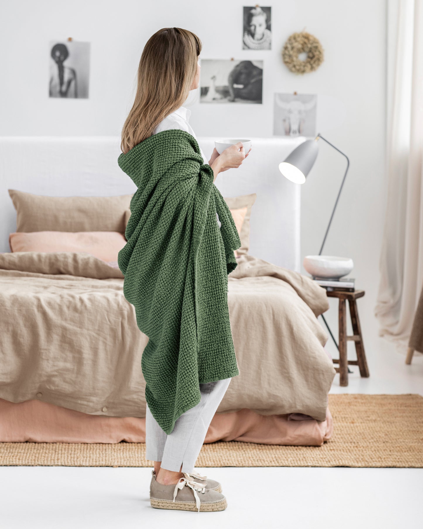 Forest green waffle throw - MagicLinen