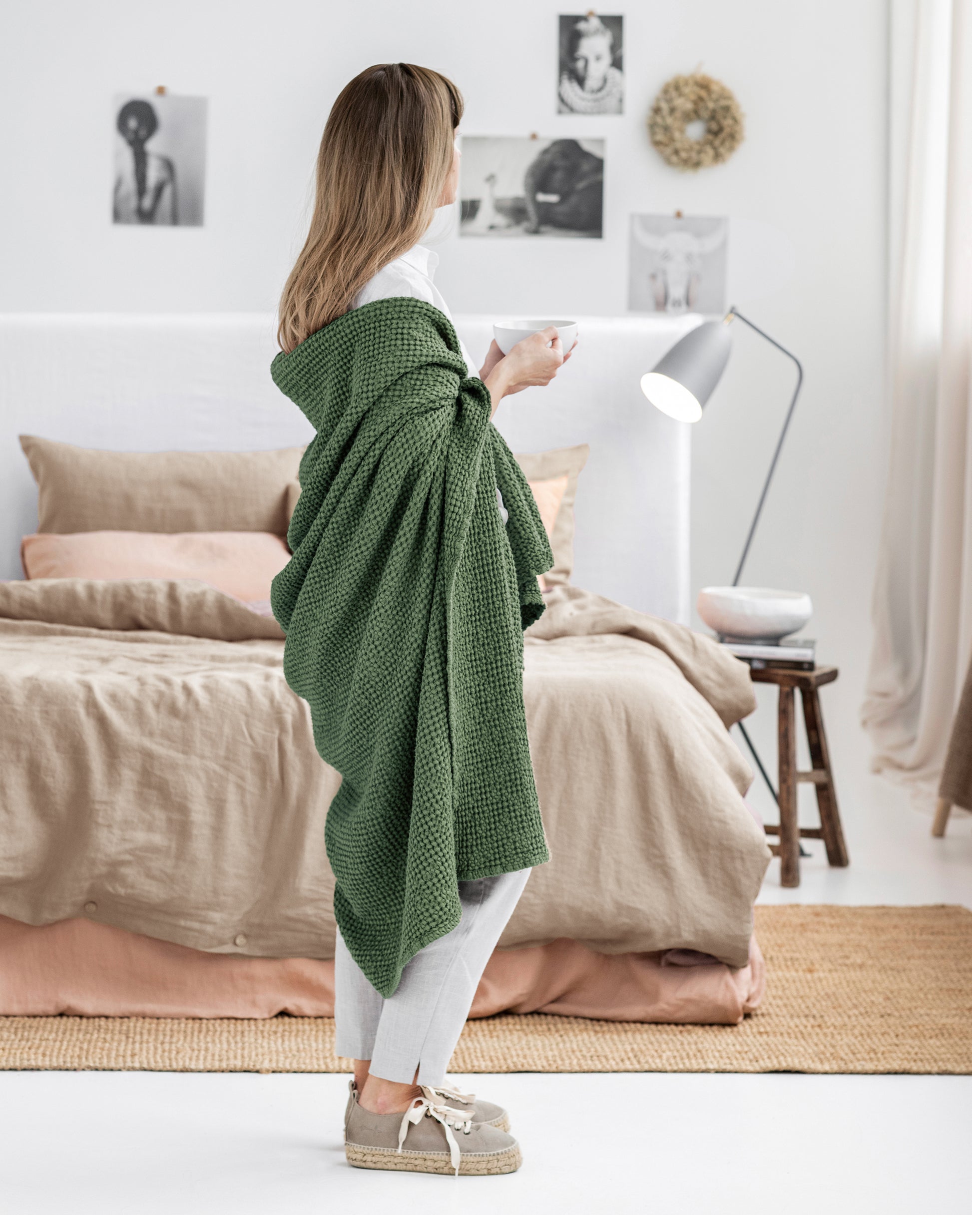 Forest green waffle throw - MagicLinen