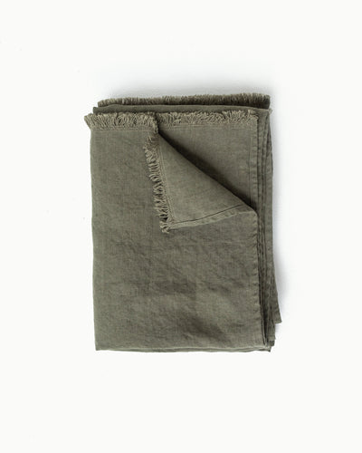 Heavyweight linen throw blanket in Dark green | MagicLinen