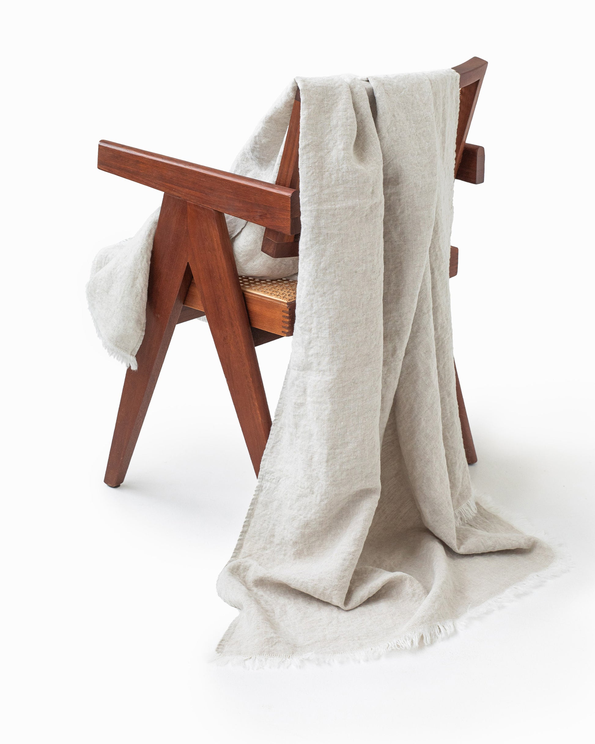 Heavyweight linen throw blanket in Natural melange | MagicLinen