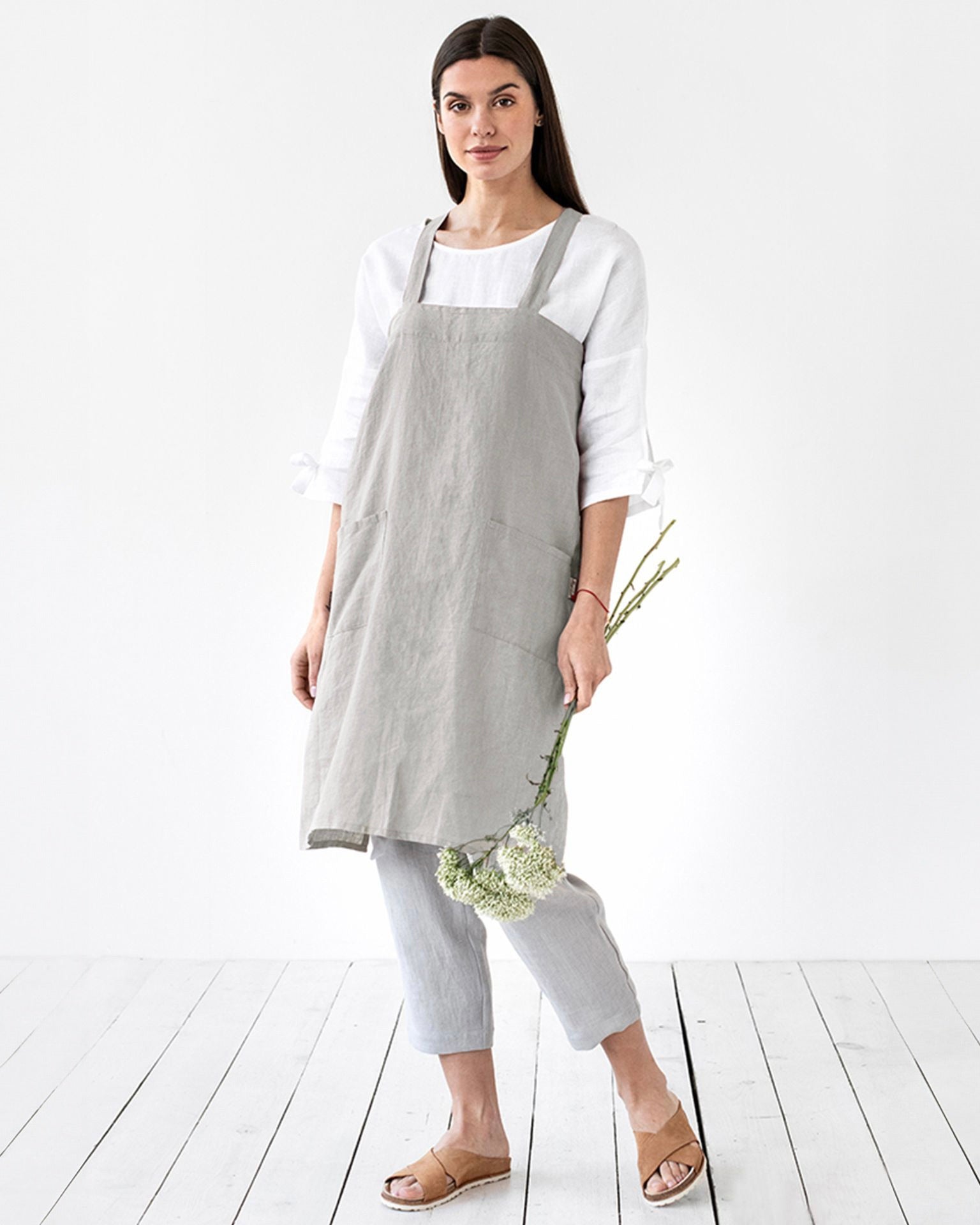 Japanese cross back linen apron