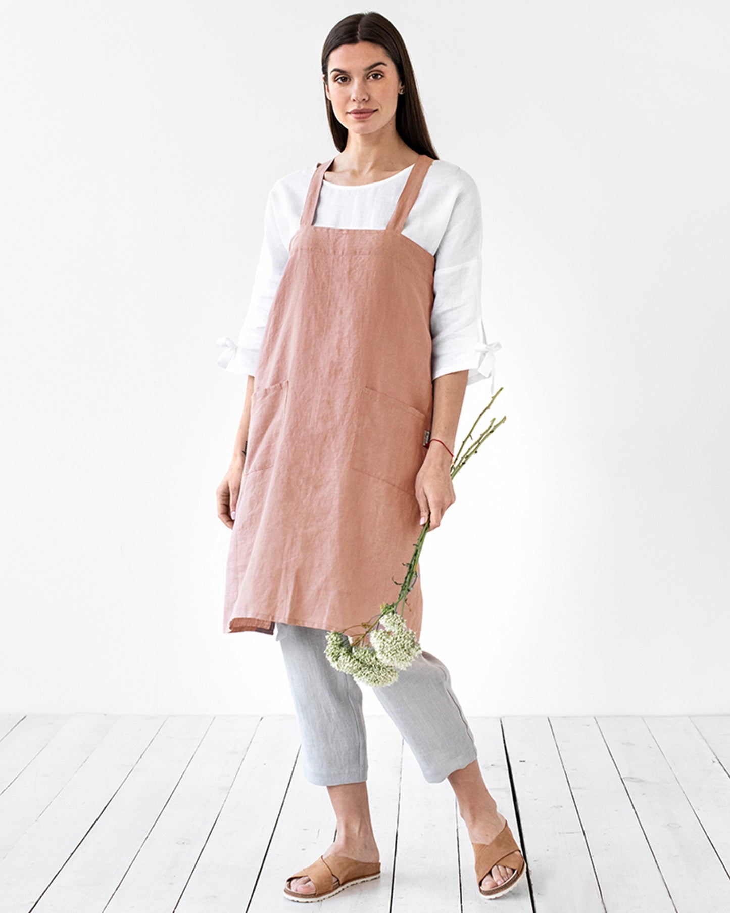 Japanese cross-back linen apron in Rust pink