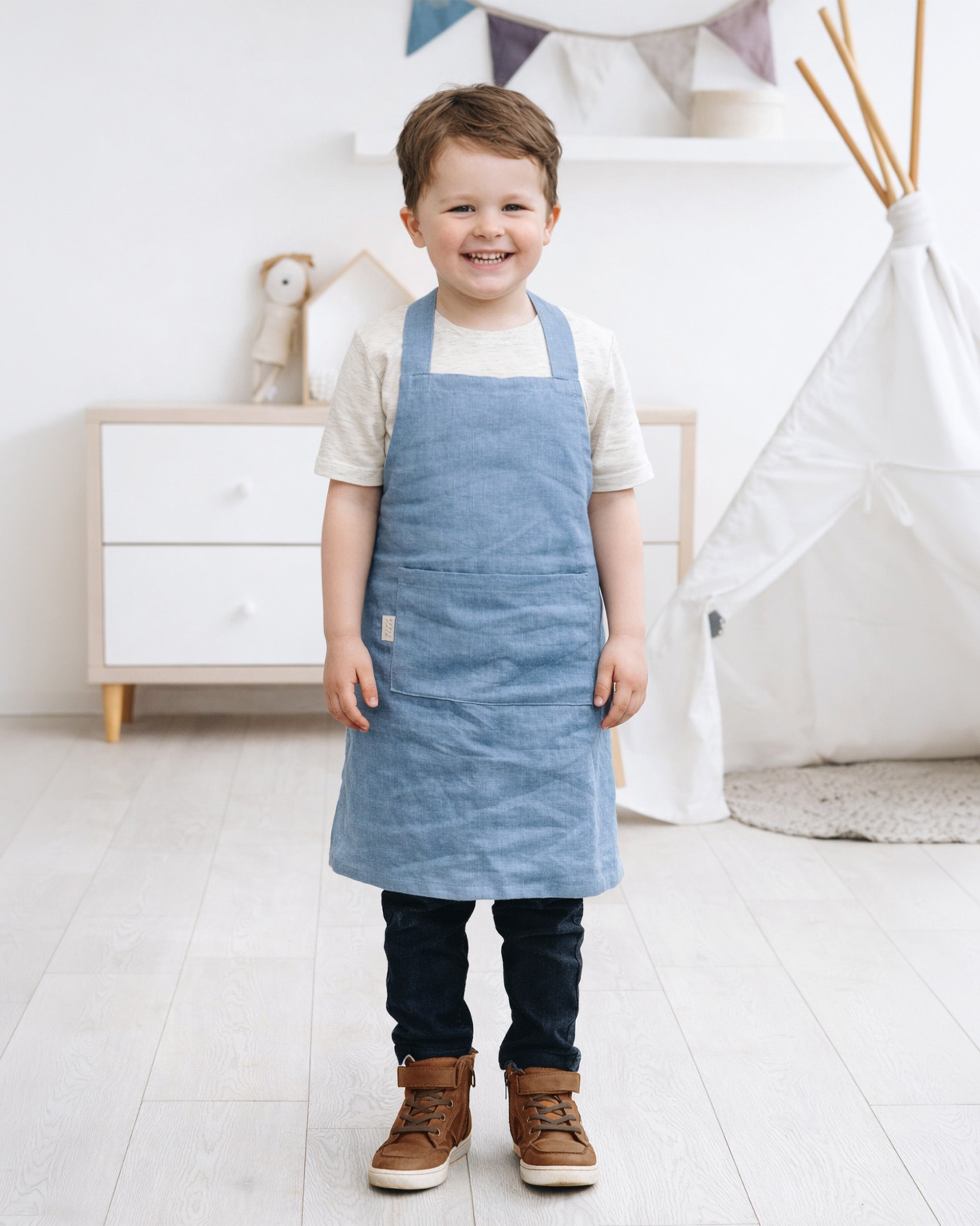 Linen apron Gray