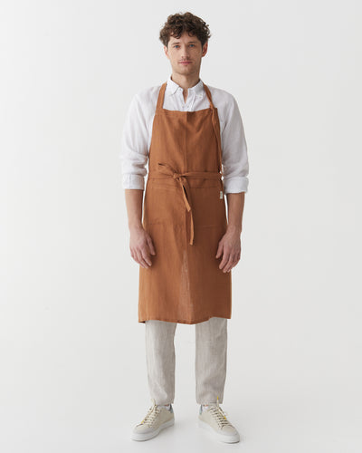 Men's linen bib apron in Cinnamon | MagicLinen