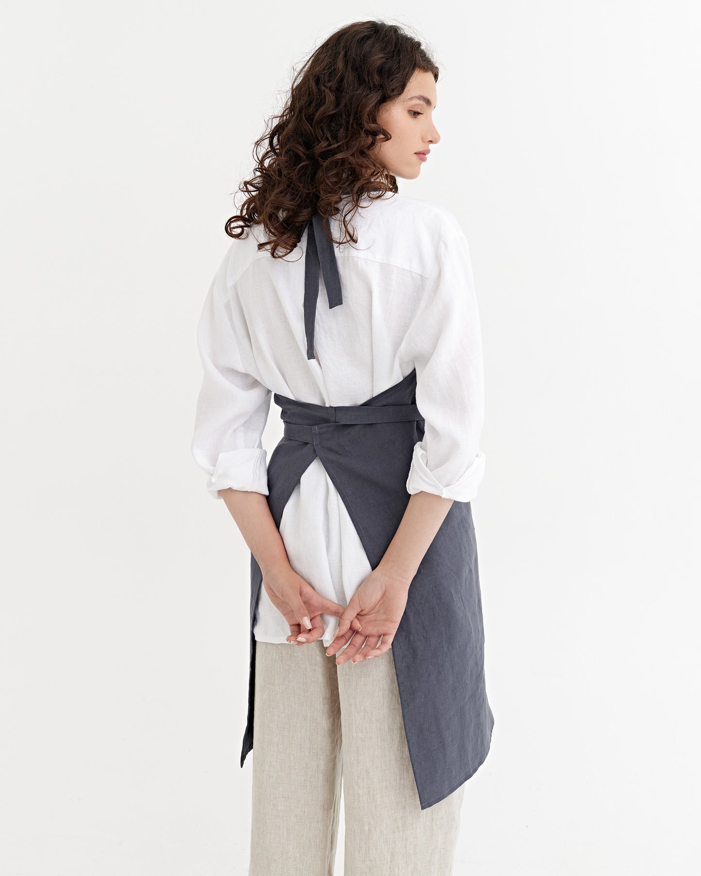 Linen bib apron in Charcoal gray